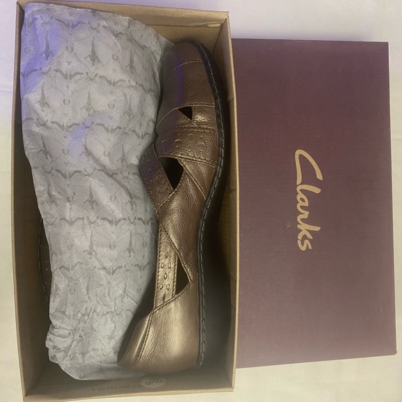 Clarks clogs, worn once, 10W, pewter color, in box - Picture 4 of 4